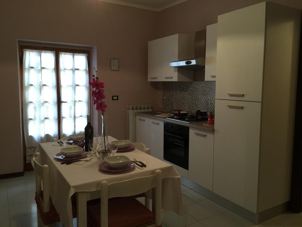 Aparthotel Il Porto à Tuoro sul Trasimeno Chambre photo