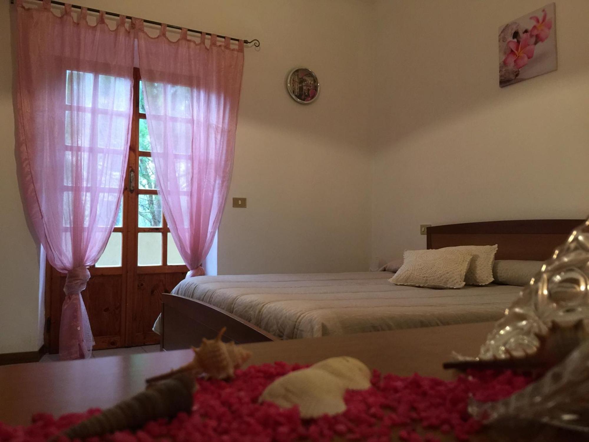 Aparthotel Il Porto à Tuoro sul Trasimeno Chambre photo